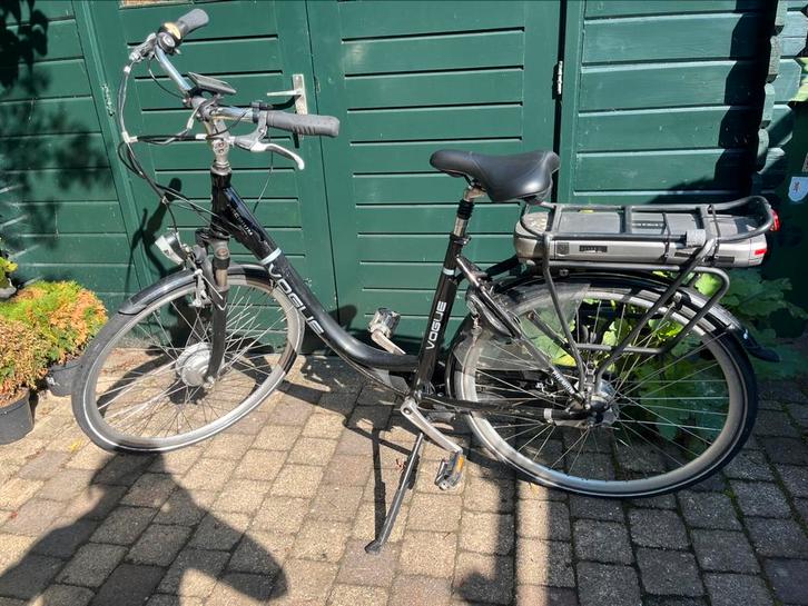 Vogue Premium E-bike zwart, Fietsen en Brommers, Elektrische fietsen, Gebruikt, Overige merken, Minder dan 30 km per accu, Ophalen