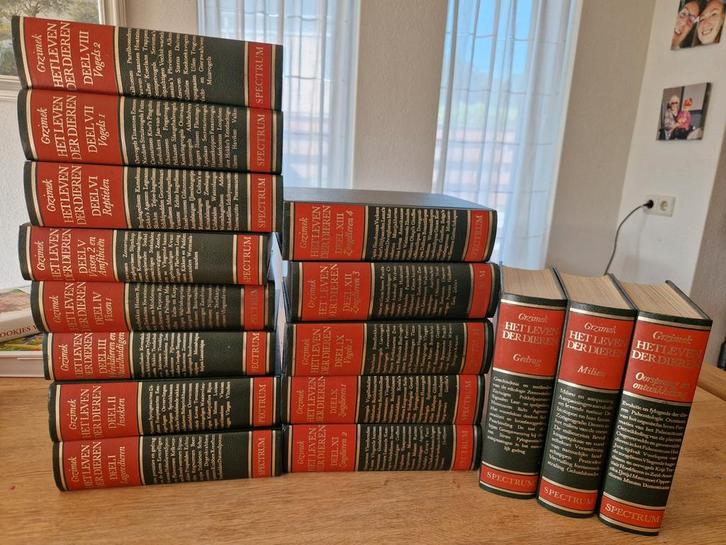 Alle 16 delen! Grzimek, Het Leven der Dieren, met aanvulling, Boeken, Encyclopedieën, Zo goed als nieuw, Dieren, Ophalen of Verzenden
