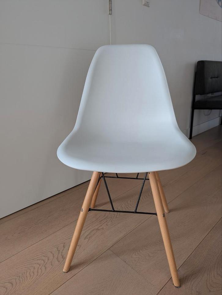 Witte DSW-stijl Kuipstoel - Perfecte Staat!, Huis en Inrichting, Stoelen, Zo goed als nieuw, Eén, Kunststof, Wit, Ophalen