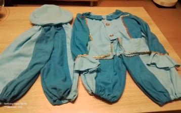 Pietenpak lichtblauw/blauw maat 110 beschikbaar voor biedingen