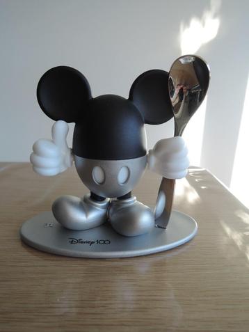 Eierdopje Mickey Mouse van WMF beschikbaar voor biedingen