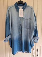 ESSENTIAL WARDROBE NIEUWSTAAT OVERSIZED JEANSBLOUSE MT 44, Blauw, Maat 42/44 (L), Nieuw, Ophalen of Verzenden