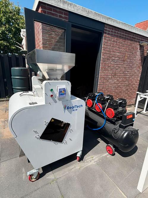 Te koop: professioneel sorteerapparaat RealTech (model Q64), Zakelijke goederen, Machines en Bouw | Overig, Ophalen