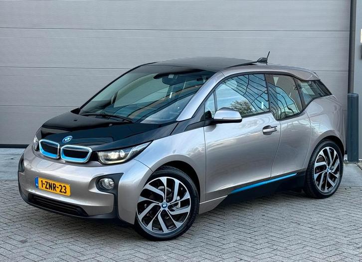 BMW i3 FEV 2015 Grijs, Auto's, BMW, Bedrijf, i3, Elektrisch, Hatchback, Automaat, Origineel Nederlands, Zilver of Grijs, Achterwielaandrijving