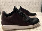 Air Jordan Eclipse Zwart/Rood maat 43, Ophalen, Gedragen, Zwart, Sneakers of Gympen
