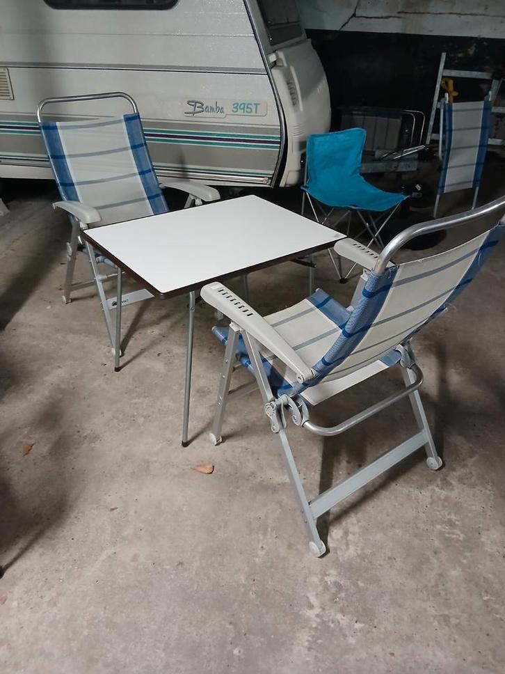 Campingtafel met 2 Dukdalf stoelen, Caravans en Kamperen, Kampeeraccessoires, Gebruikt, Ophalen