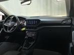 Volkswagen T-Cross 1.0 TSI Life App-Connect Parkeersensoren, Gebruikt, 95 pk, Met garantie (alle), Zwart