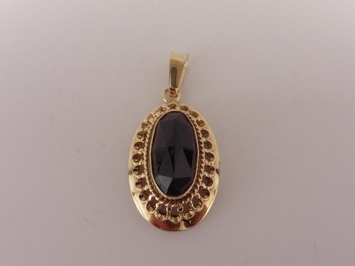 Gouden hanger met granaat                                G57, Sieraden, Tassen en Uiterlijk, Kettinghangers, Gebruikt, Goud, Overige kleuren