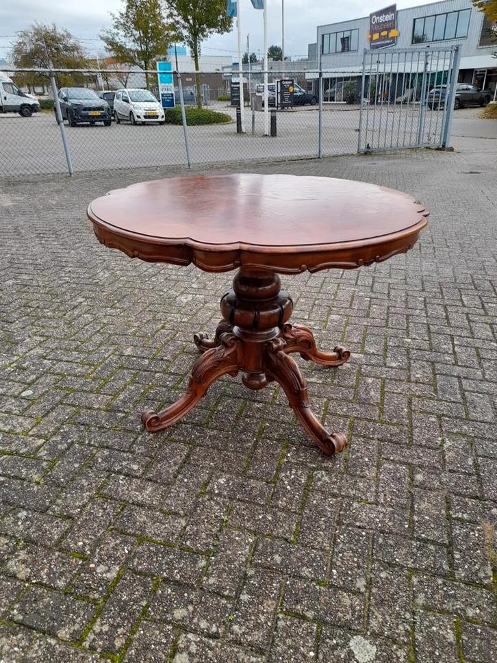Antieke noten bolpoot eet tafel met ingelegd blad, Antiek en Kunst, Antiek | Meubels | Tafels, Ophalen of Verzenden