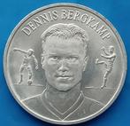 Penning Dennis Bergkamp - KNVB Oranje 2000, Postzegels en Munten, Penningen en Medailles, Nederland, Overige materialen, Verzenden