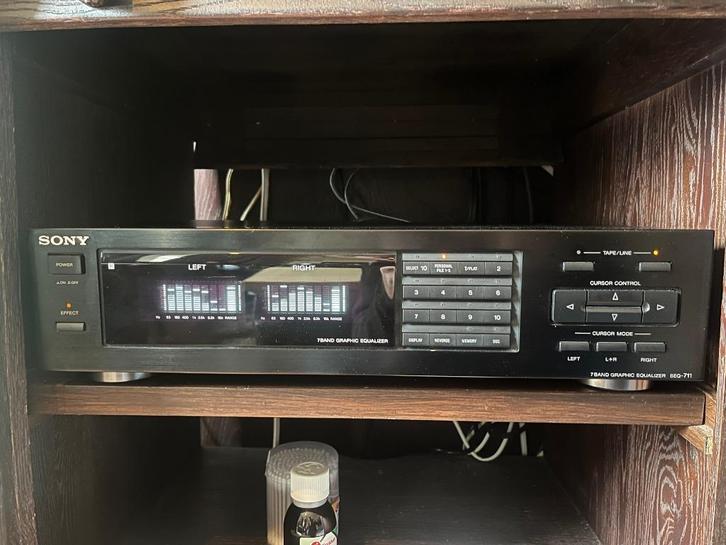 Sony SEQ-711 equalizer, Audio, Tv en Foto, Versterkers en Receivers, Zo goed als nieuw, Stereo, Minder dan 60 watt, Sony, Ophalen of Verzenden