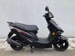 ZEER MOOIE KYMCO VP50 SNOR SCOOTER VAN 1E EIGENAAR BJ 2013, Ophalen, Zo goed als nieuw, Benzine