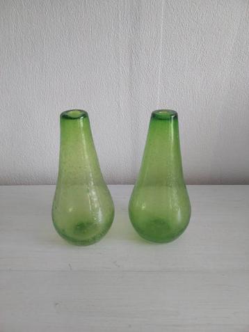 Decoratieve vazen beschikbaar voor biedingen