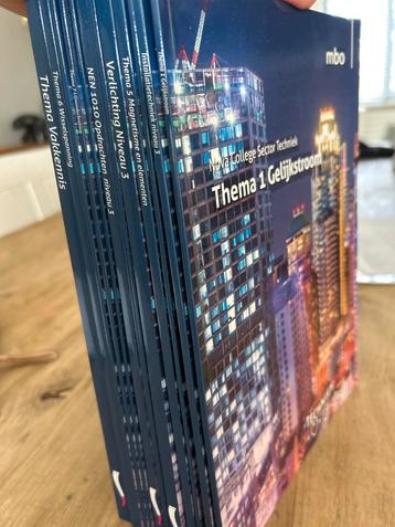 Nova College Elektrotechniek Boeken - Nieuw! beschikbaar voor biedingen