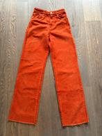 Stradivarius Oranje Corduroy Broek 34, Oranje, Ophalen of Verzenden, Zo goed als nieuw, Maat 34 (XS) of kleiner