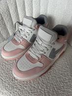 Off-White Out Of Office Schoenen 39 Roze NIEUW!, Ophalen of Verzenden, Zo goed als nieuw, Wit, Sneakers of Gympen