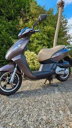 Snorscooter Peugeot Kisbee in topconditie, met afstandalarm, Fietsen en Brommers, Snorfietsen en Snorscooters, Ophalen, Benzine