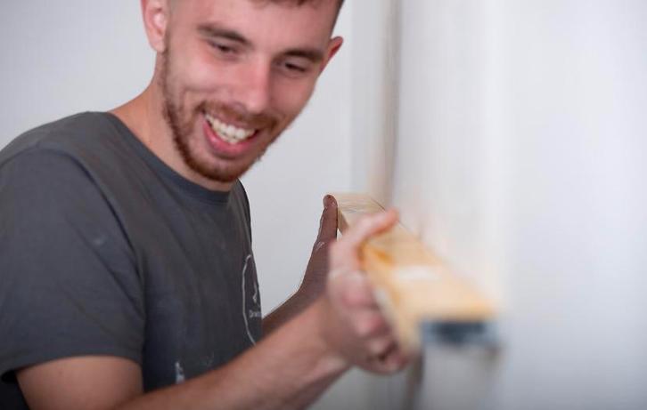 Stukadoor / stucadoor beschikbaar !, Diensten en Vakmensen, Stukadoors en Tegelzetters, Stucwerk, Garantie