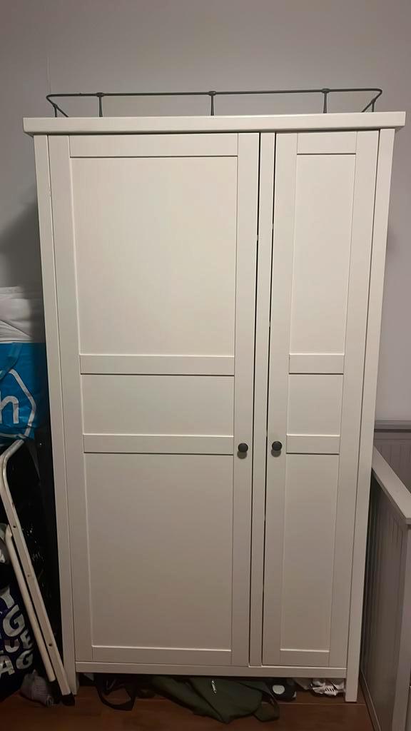 Hemnes kleding kast, Huis en Inrichting, Kasten | Kledingkasten, Gebruikt, 150 tot 200 cm, 100 tot 150 cm, 50 tot 75 cm, Met deur(en)