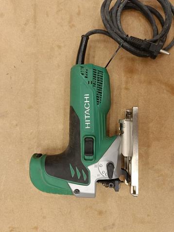 2 Hitachi Decoupeerzagen CJ90VAST en CJ90VST beschikbaar voor biedingen