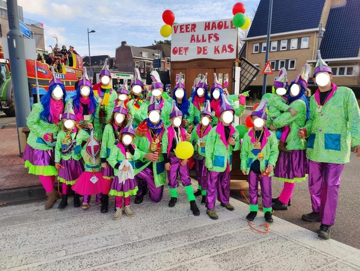 Loopgroep carnaval kleurrijk 22 personen carnavalspak, Kleding | Dames, Carnavalskleding en Feestkleding, Gedragen, Kleding, Carnaval