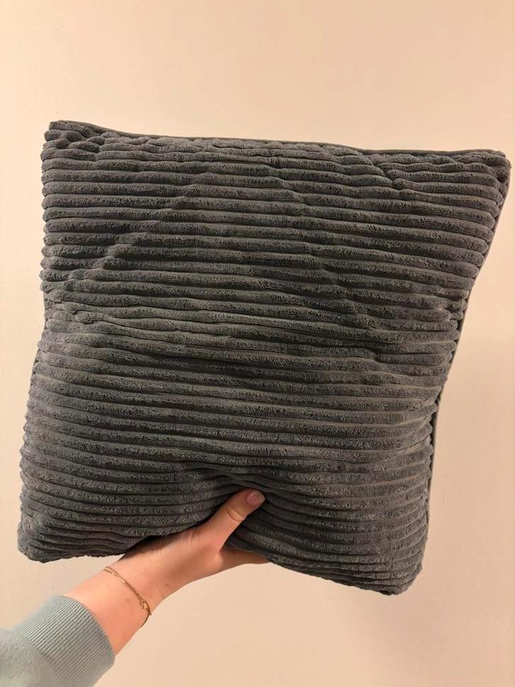 Sierkussens ribstof – donkergrijs & blauw, Huis en Inrichting, Woonaccessoires | Kussens, Zo goed als nieuw, Blauw, Vierkant, Ophalen of Verzenden