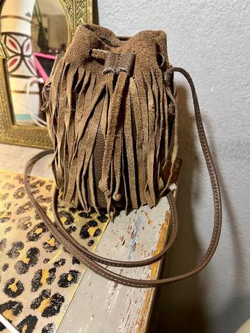 Vintage leren bruin boho hip suede buideltasje tasje franjes beschikbaar voor biedingen