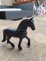 Schleich Horse Club Friese merrie - 13906, Verzamelen, Dierenverzamelingen, Ophalen of Verzenden, Zo goed als nieuw, Paard, Beeldje of Figuurtje