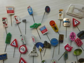 Speldjes vintage verzameling beschikbaar voor biedingen