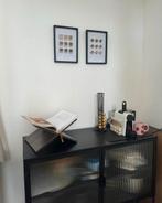 Zwarte Dressoir Kast met Geribbelde Deurtjes, Ophalen, Gebruikt, 50 tot 100 cm, Metaal