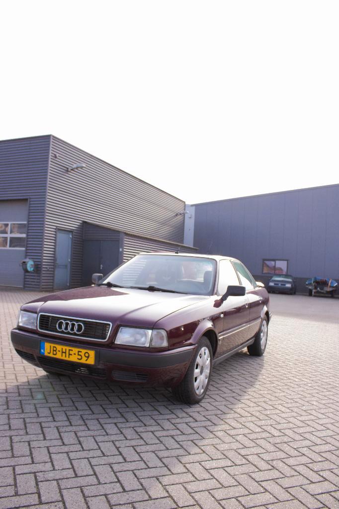 Audi 80 1.9 TDI 1994 Rood, Auto's, Audi, Particulier, Airconditioning, Radio, Trekhaak, Diesel, Euro 1, Sedan, Handgeschakeld