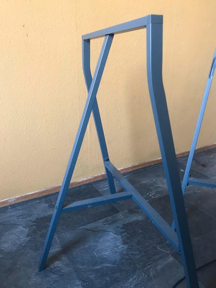 Blauwe schragen (metaal), Huis en Inrichting, Bureaus, Zo goed als nieuw, Bureau, Ophalen