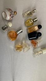 Vintage parfum flesjes, Overige typen, Ophalen of Verzenden, Zo goed als nieuw, Gevuld