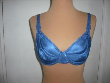 beugelBh maat 75B merk : Chantelle beschikbaar voor biedingen