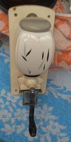 oude koffiemolen/ wand koffiemolen, Ophalen of Verzenden