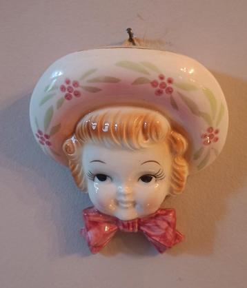 Vintage Ladyhead Vaas Wanddecoratie vintage beschikbaar voor biedingen