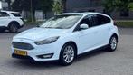 Ford Focus 1.0 Ecoboost 92KW 5D 2015 Wit trekhaak, open dak, Auto's, 65 €/maand, 125 pk, Stoelverwarming, Leder en Stof