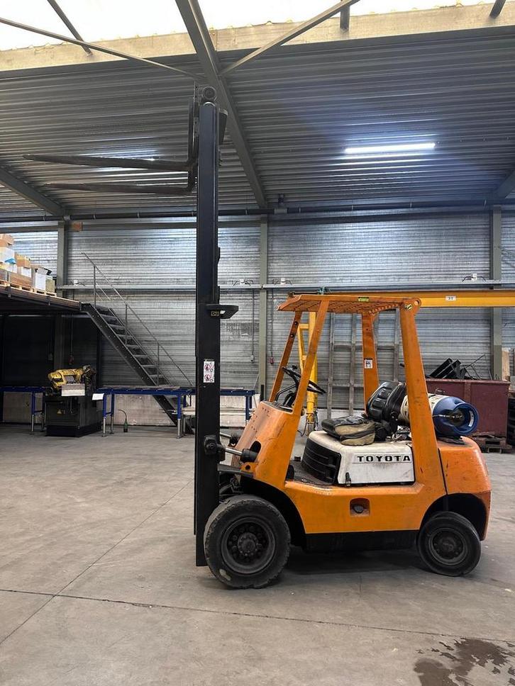 Toyota Heftruck 2.5ton - 2.6m hefhoogte freelift LPG, Zakelijke goederen, Machines en Bouw | Heftrucks en Intern transport, Heftruck