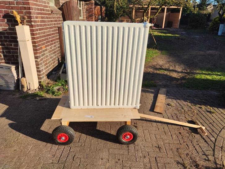 Diverse radiatoren radiator verwarming, Doe-het-zelf en Verbouw, Verwarming en Radiatoren, Gebruikt, Radiator, 30 tot 80 cm, 150 cm of meer
