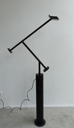 Artemide Tizio vloerlamp, Huis en Inrichting, Lampen | Vloerlampen, Ophalen, Zo goed als nieuw, Italiaans design, 150 tot 200 cm