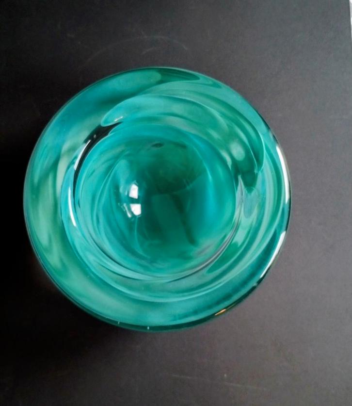 Kosta Boda grote Atoll schaal 17 cm in turquoise groen, Antiek en Kunst, Antiek | Glas en Kristal, Ophalen of Verzenden