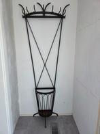 Kapstok met paraplubak., Ophalen, Metaal, Wandkapstok, 150 tot 200 cm