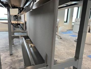 Kinnarps Zit-sta Duo bureau met scheidingswand ,29 stuks - afbeelding 5