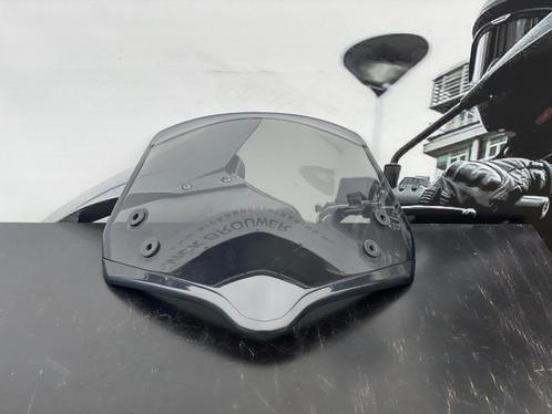 Originele ruit MP3 300 LT yourban, Motoren, Onderdelen | Overige, Gebruikt, Ophalen of Verzenden