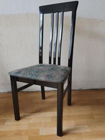 Eetkamer stoelen 4 stuks beschikbaar voor biedingen