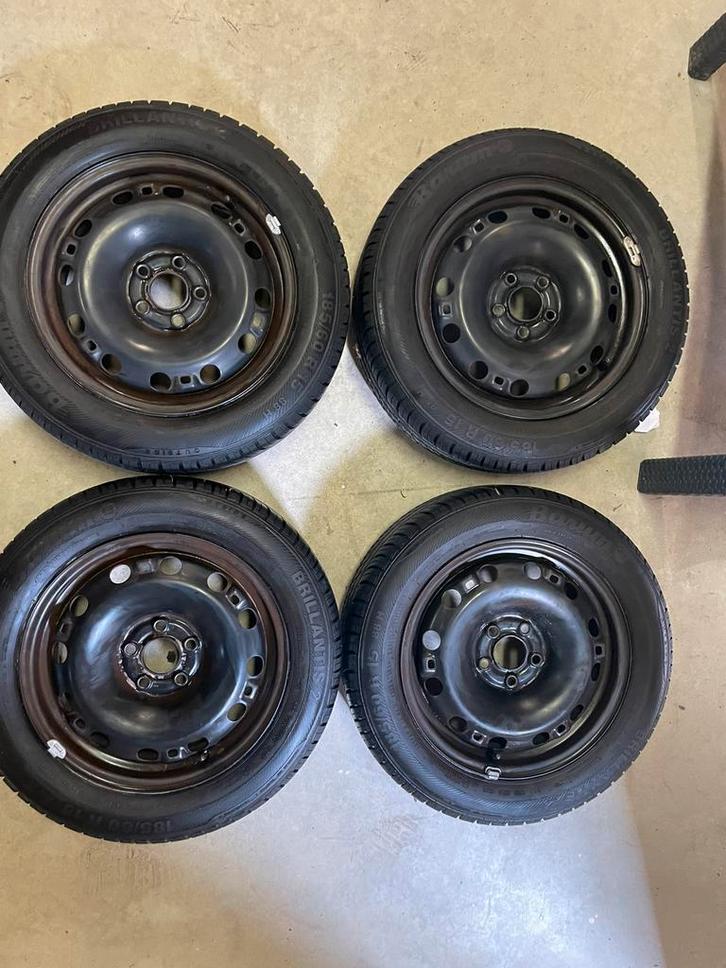 Volkswagen Polo | Zomerset | 185/60/15 | 5x100, Auto-onderdelen, Banden en Velgen, Zomerbanden, 15 inch, 185 mm, Ophalen