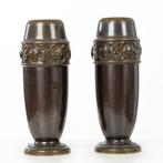 messing vazen met rozenmotief, Antiek en Kunst, Antiek | Vazen, Ophalen of Verzenden