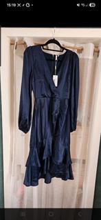 Nieuwe NLY Trend Donkerblauwe Satijnen Jurk Maat 36, Nelly, Blauw, Nieuw, Ophalen of Verzenden