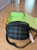 Mooie burberry tas zijtas schoudertas heren, Sieraden, Tassen en Uiterlijk, Tassen | Schoudertassen, Ophalen of Verzenden, Nieuw