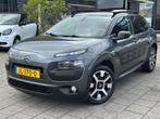 Citroen C4 Cactus 1.2 PureTech Shine /PANO/LEDER/, Euro 6, 82 pk, Leder en Stof, 23 km/l